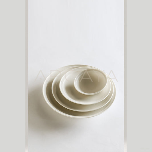 Rongbai Collab Flat Dinner Plate - scene
