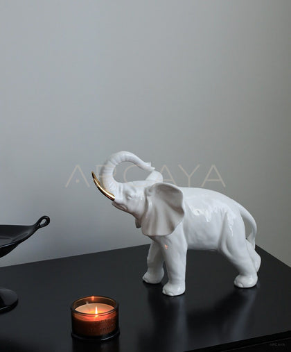Ceramic Elephant Ornament - scene
