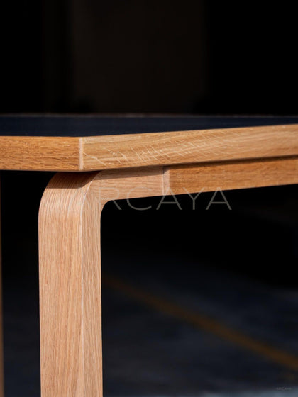 Square Dining Table 2 - detail