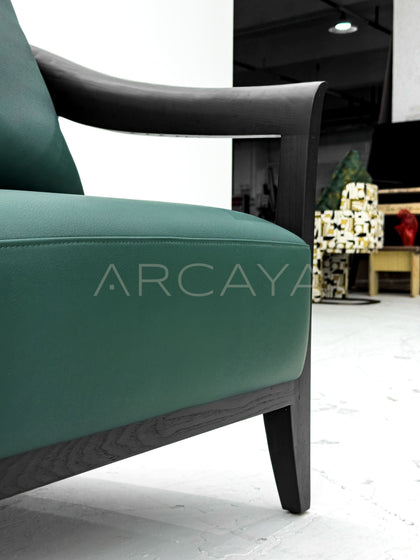 Solid Wood Frame Lounge Chair - detail