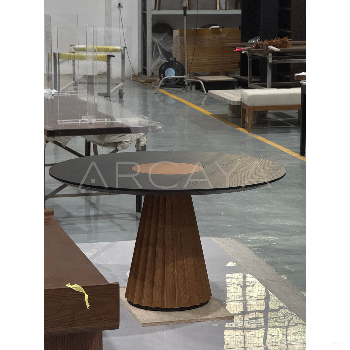 Mid Century Solid Wood Round Dining Table in detail