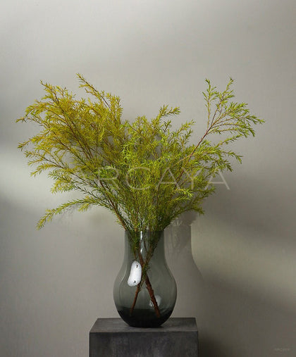Minimalist Clear Glass Peony Vase - scene