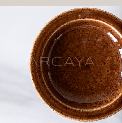 Dadan Handmade Footed Ceramic Dish - scene