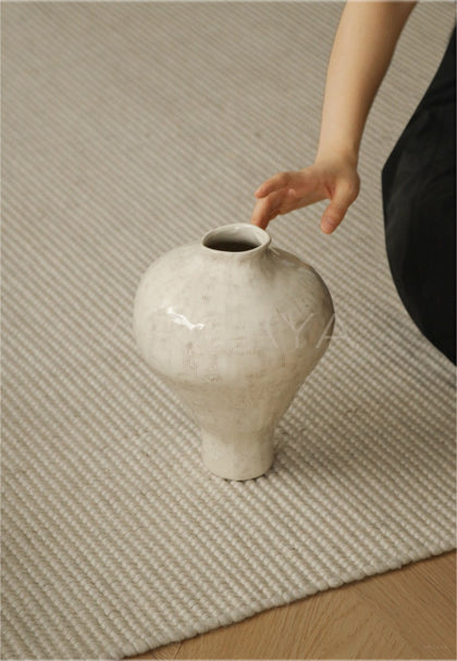 Dadan Designer Handmade Vase - scene
