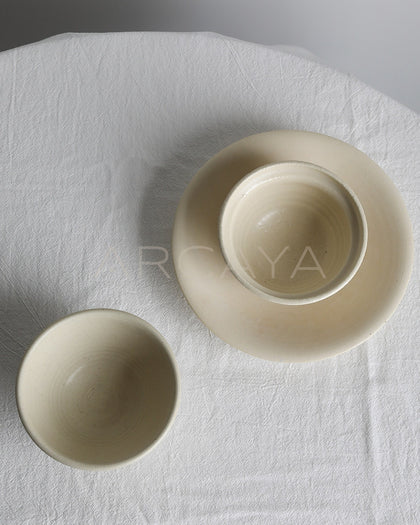 Amu Collab Rice Glaze Plain Ceramic Bowl - scene