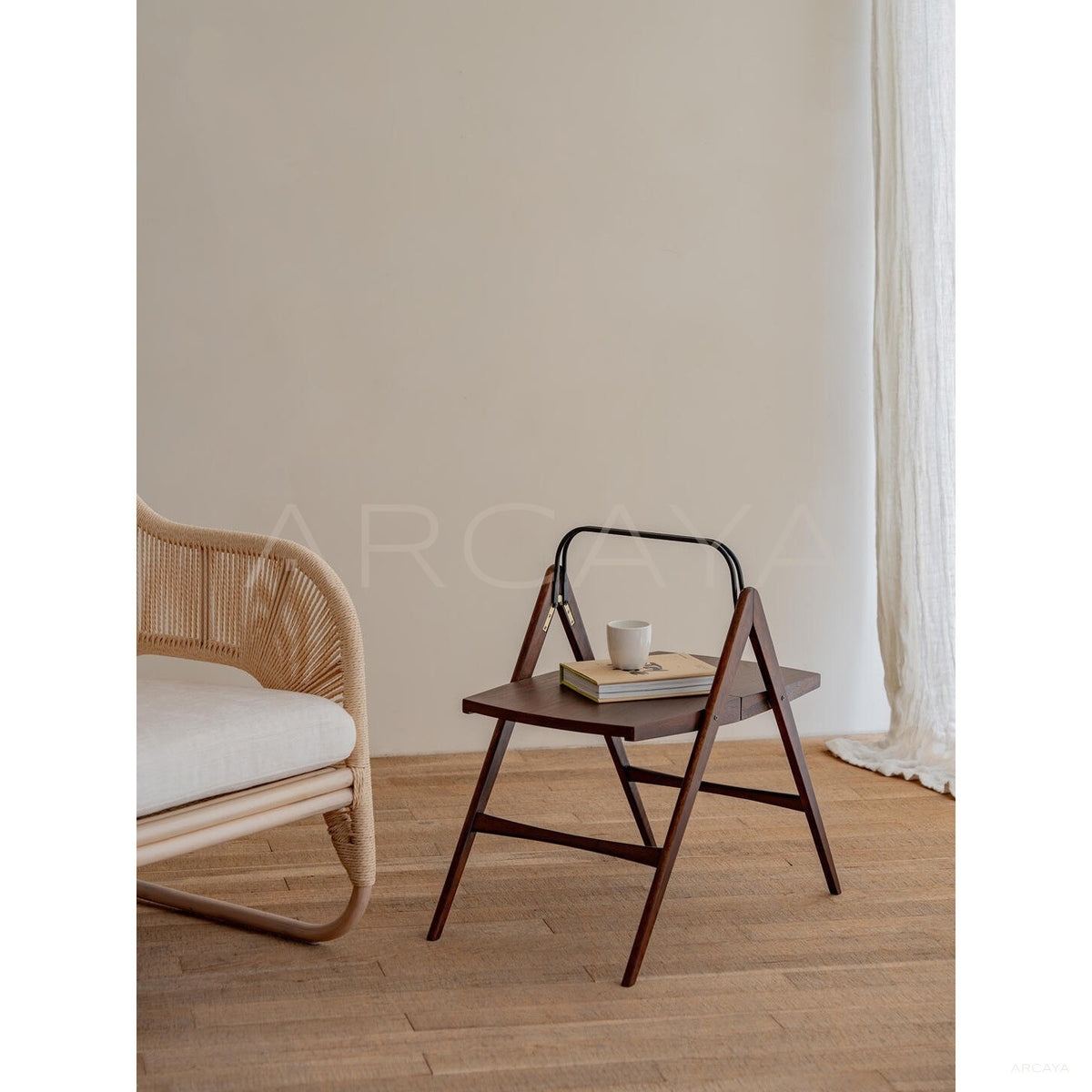 Yuban Mobile Side Table in detail