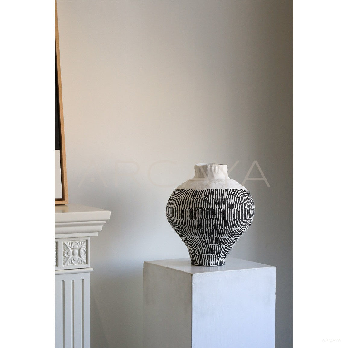 Designer Wabi Sabi Chinese Vintage Vase in detail