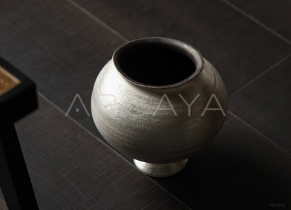 Dadan Handmade Silver Glaze Vase Living Room - scene