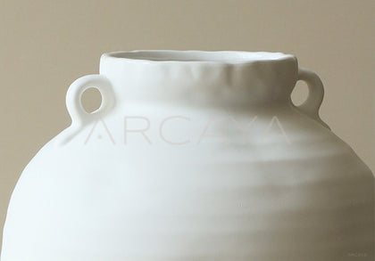 White Vintage Jar Hydroponic Vase - scene