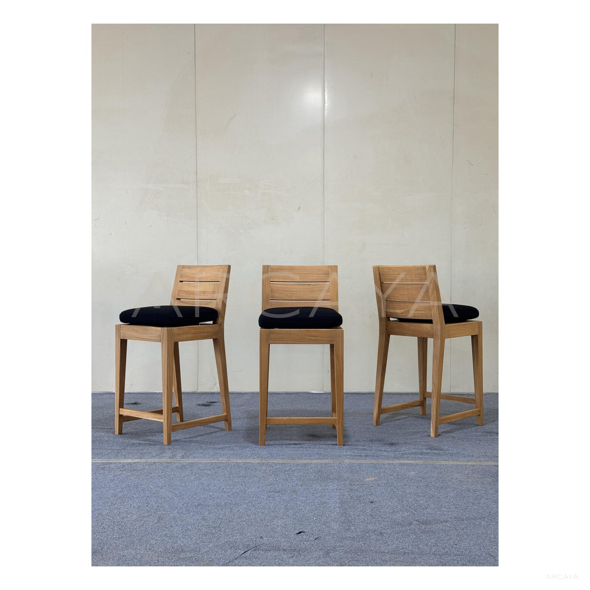 Outdoor Teak Bar Stool in detail