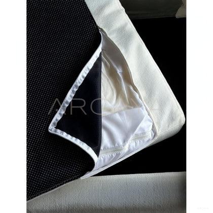 Jeaek Skirt Sofa - scene