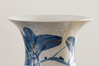 Jingdezhen Blue White Lotus Vase - scene