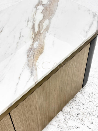 Detailed Tv Stand - detail