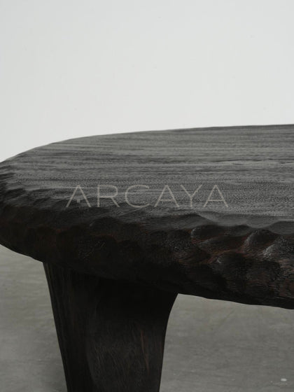 Textured Distressed Coffee Table - detail