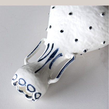 Dadan Hand Painted Dot Double Ear Vase - scene