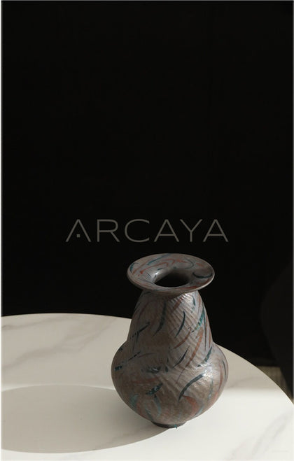 Dadan Designer Handmade Wabi Sabi Vase - scene