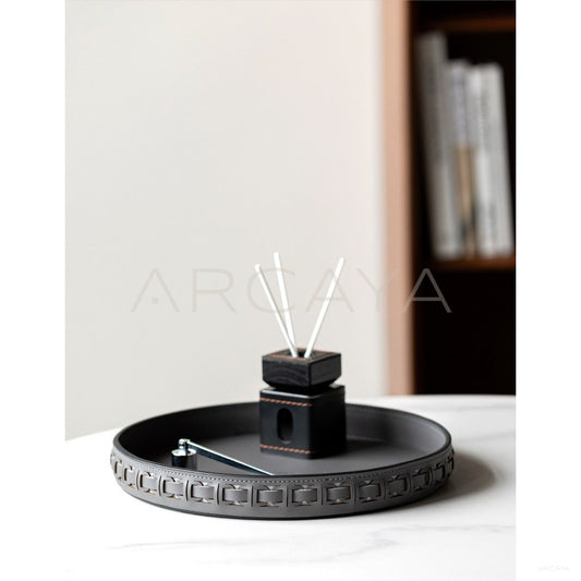 Leather Round Entryway Key Tray - scene