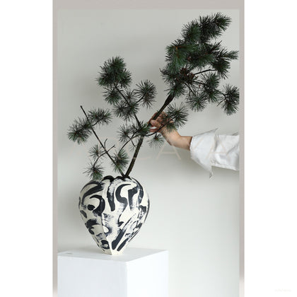 Dadan Hand Painted Ink Wash Vase - scene