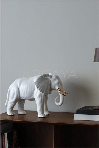 Ceramic Elephant Ornament - scene