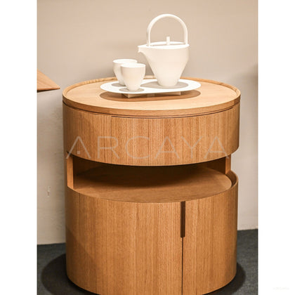 Open Mouth Side Table - scene