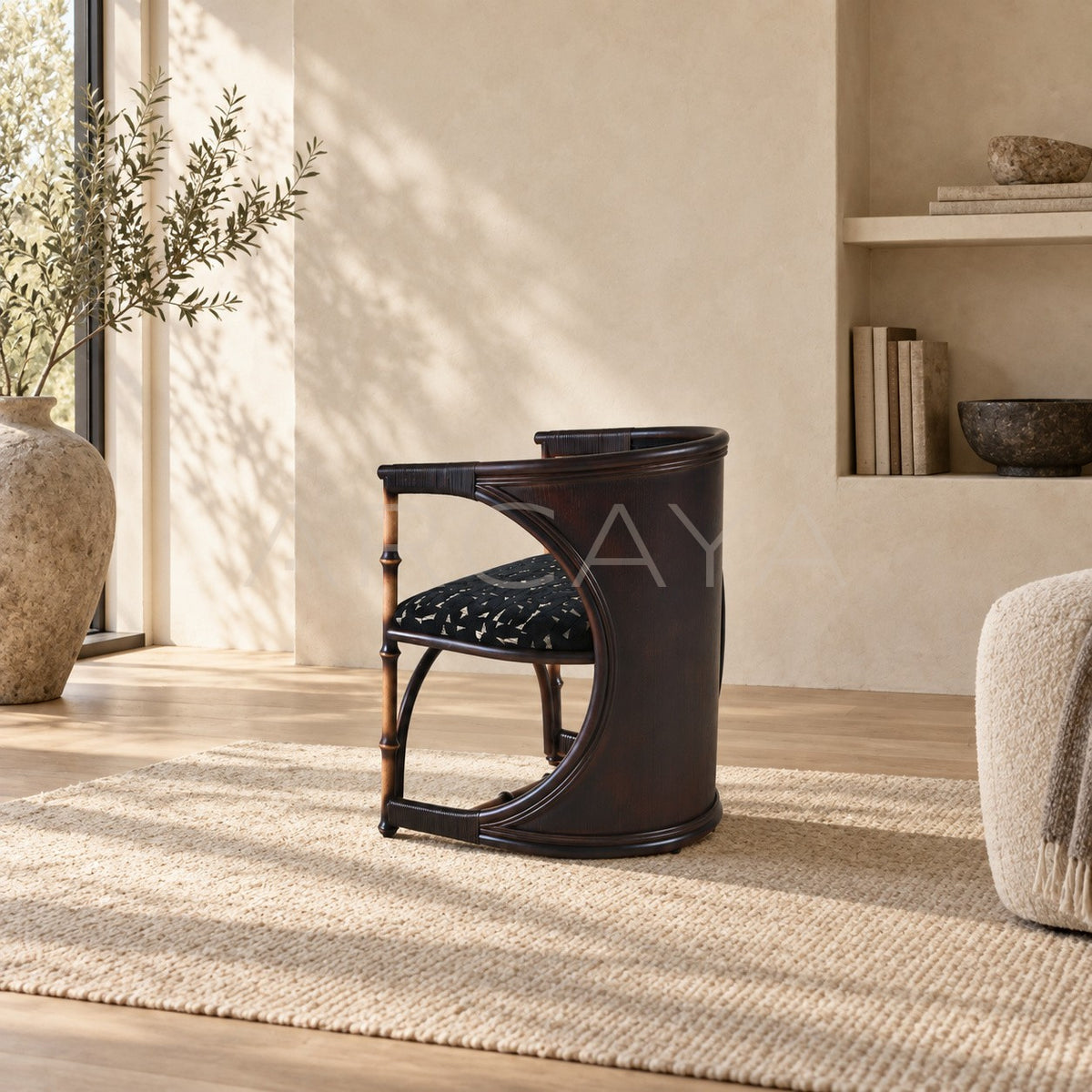 Qionglan Chair in detail