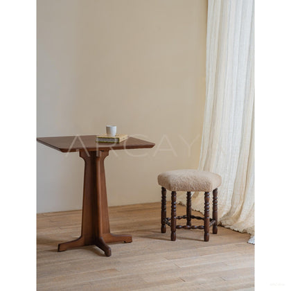 Star Small Stool - scene