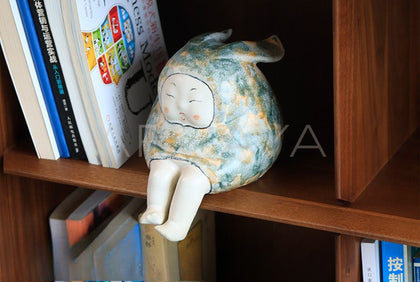 New Chinese Figure Ceramic Sculpture - scene