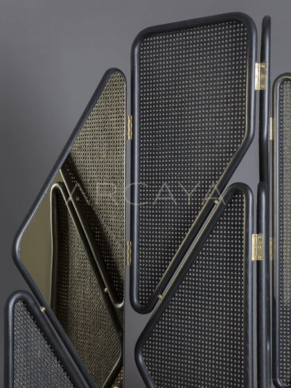 Geometric Structure Folding Screen - scene