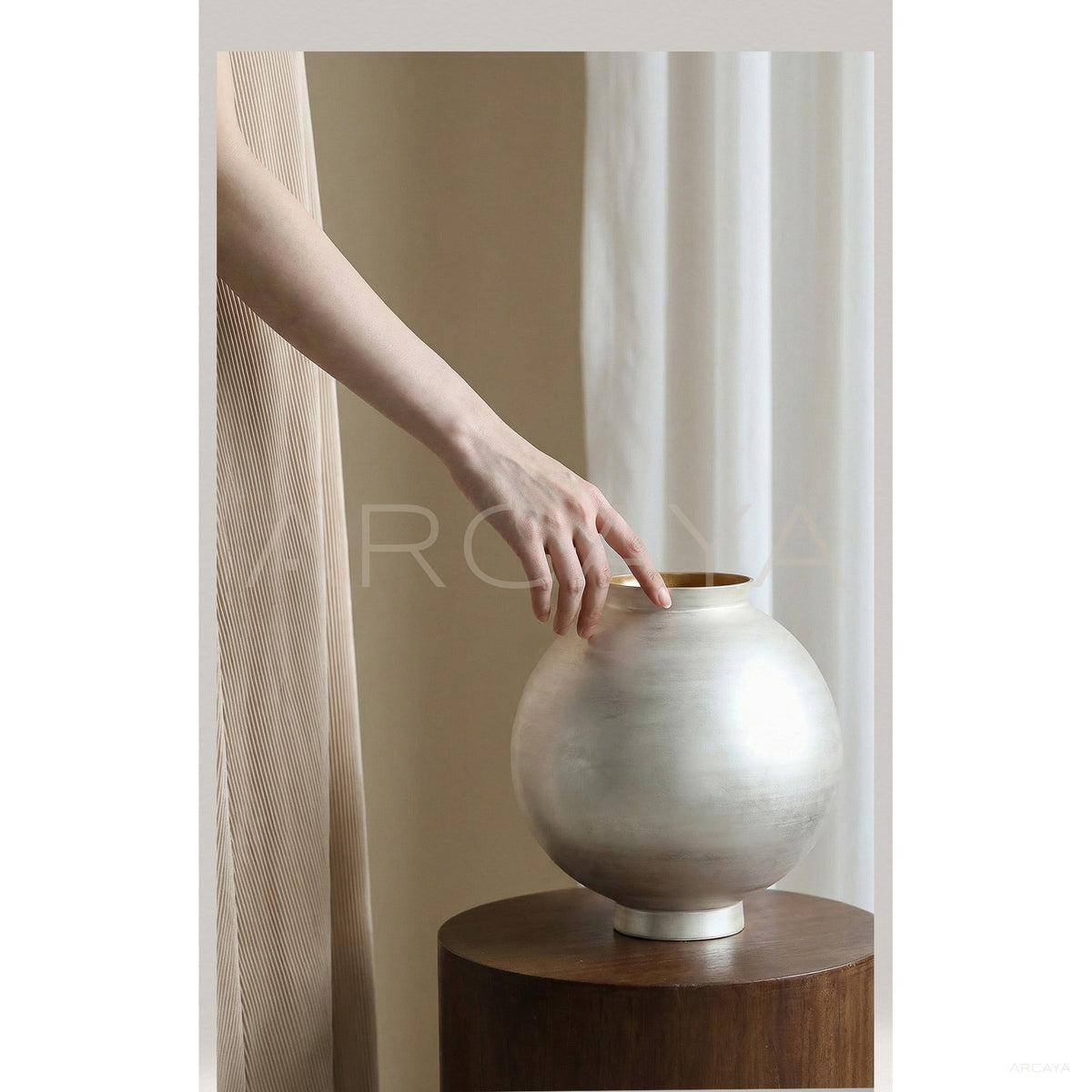 Silver Glaze Art Ceramic Vase in detail