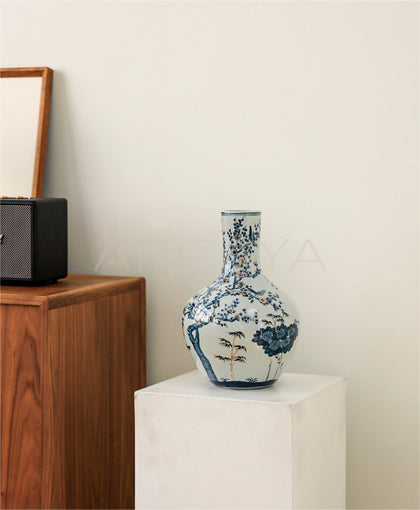 Jingdezhen Blue White Jar Vase Entryway - scene