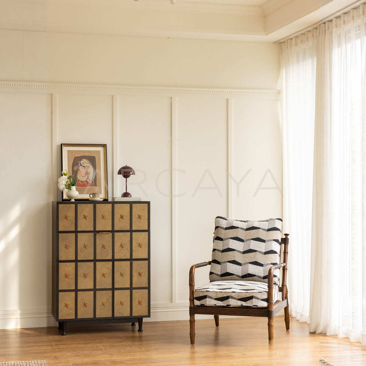 Vintage Relaxed Lounge Chair - main