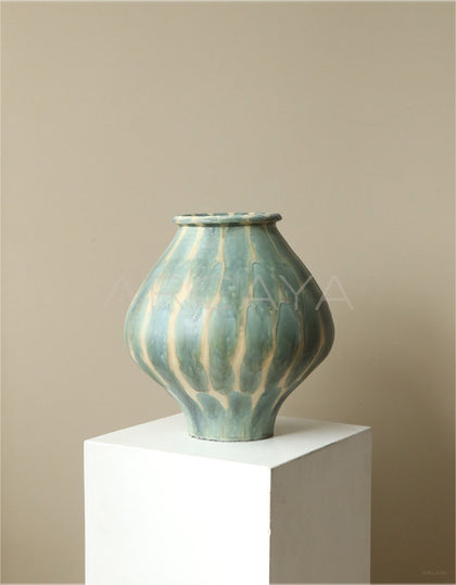 Wabi Sabi Jingdezhen Earthen Jar Vase Large - scene