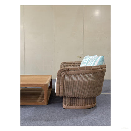 Bloom Outdoor Sofa - scene