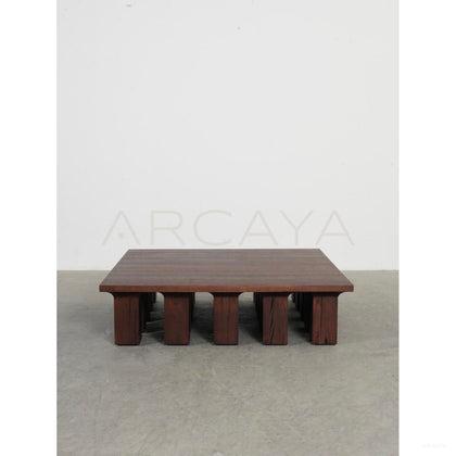 Boutique Hotel Coffee Table - scene