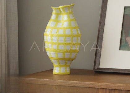 Dadan Handmade New Chinese Art Vase - scene