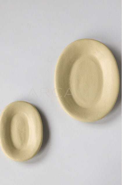Amu Collab Chinese Oval Ceramic Plate - scene