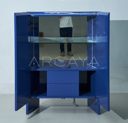 Klein Blue Lacquered Storage Cabinet - detail
