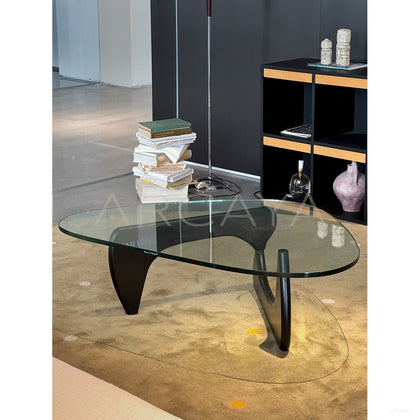 Jeaek Yuji Triangle Coffee Table - scene