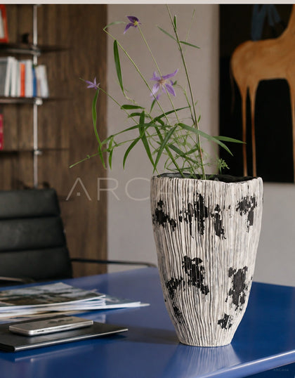 Wabi Sabi Hand Painted Ribbed Ceramic Vase - scene