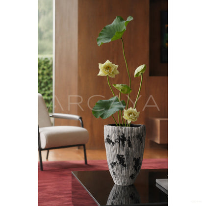 Wabi Sabi Hand Painted Ribbed Ceramic Vase - scene