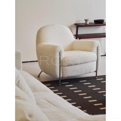 Hamburger Lounge Chair - scene