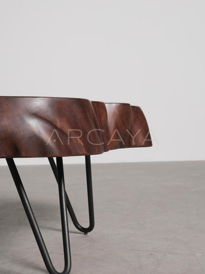 Solid Wood Slab Irregular Coffee Table - detail