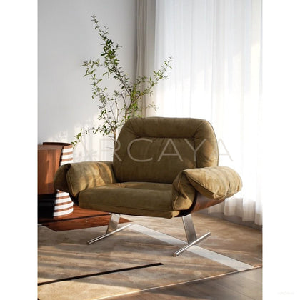 Yiduo Warm Wood Lounge Chair - scene