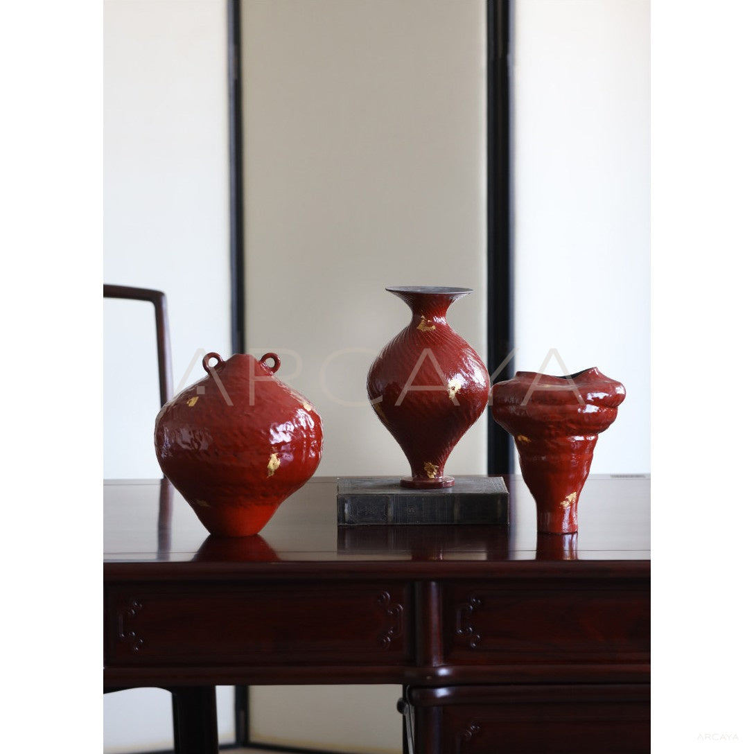 Designer Jingdezhen Vase Homestay in detail