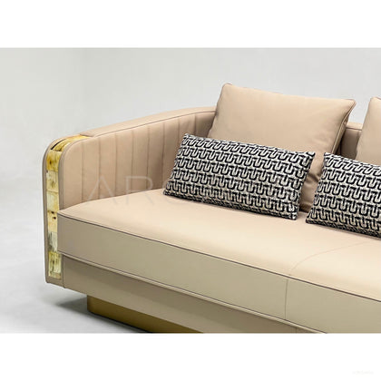 Italian Sofa - scene