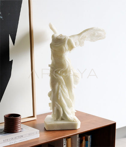 Goddess Sculpture Ornament - scene