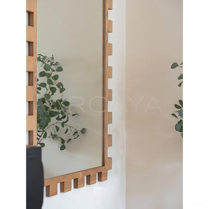 Nymph Mirror - scene