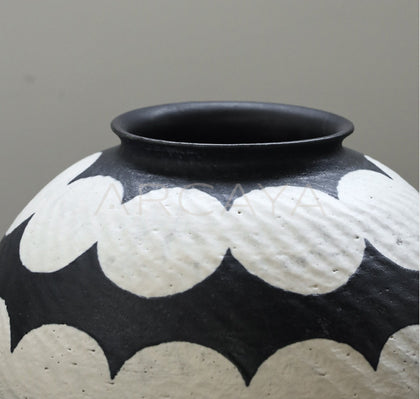Dadan Hand Painted Large Ceramic Vase - scene