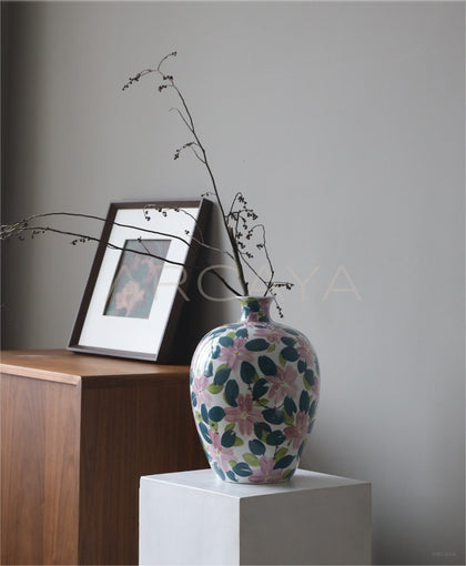 Blue White Porcelain Tabletop Vase - scene