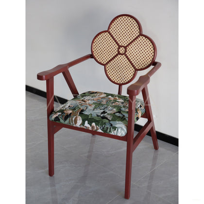 Clover Tea Table Master Chair - scene